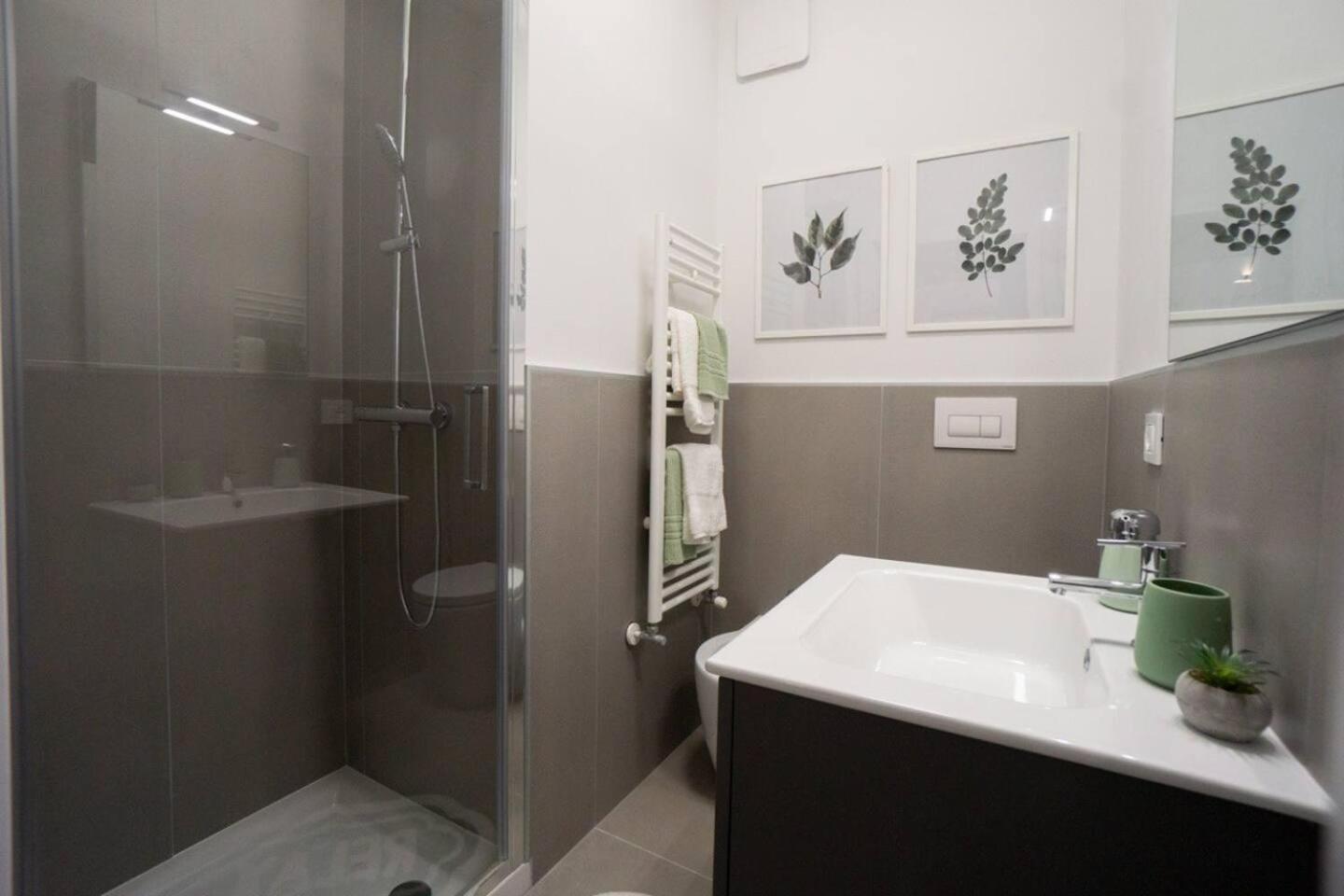 Splendido Dpto Con 2 Letti E 2 Bagni Ad Asti Italy Apartment Ngoại thất bức ảnh